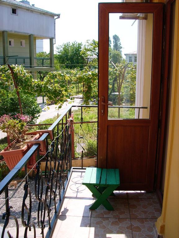 Deluxe Guest House Kvariati Δωμάτιο φωτογραφία