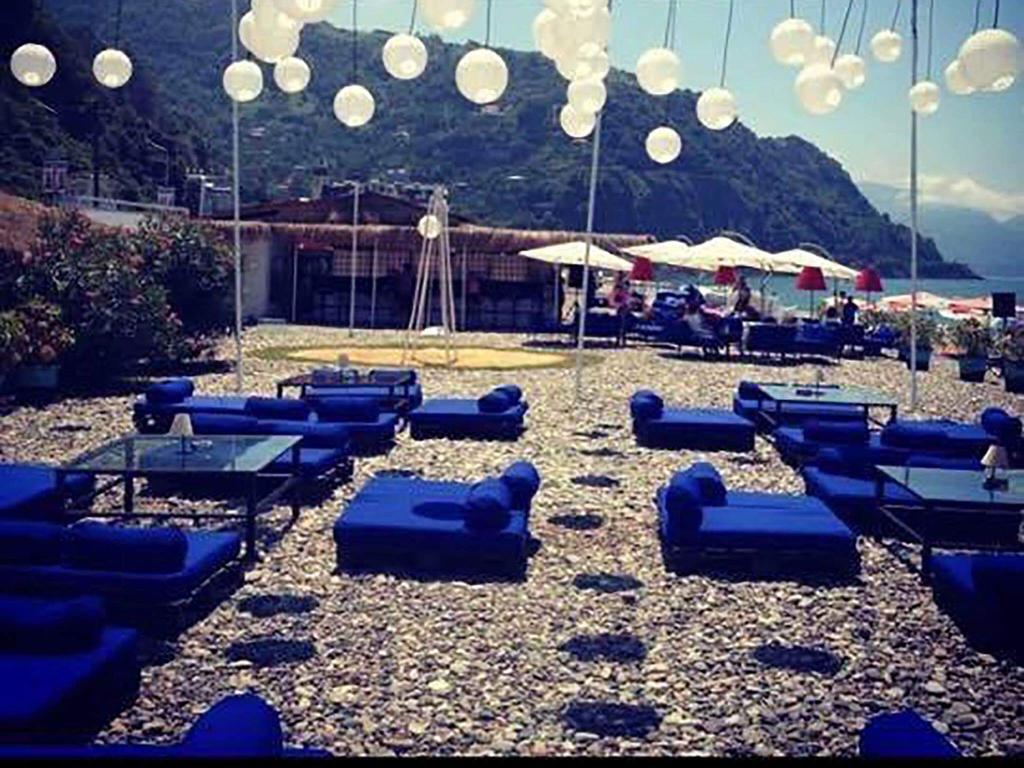 Deluxe Guest House Kvariati Εξωτερικό φωτογραφία