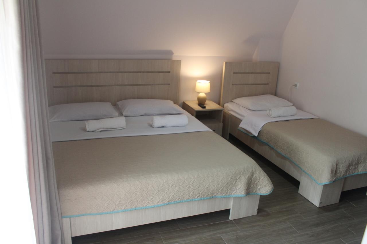 Deluxe Guest House Kvariati Εξωτερικό φωτογραφία