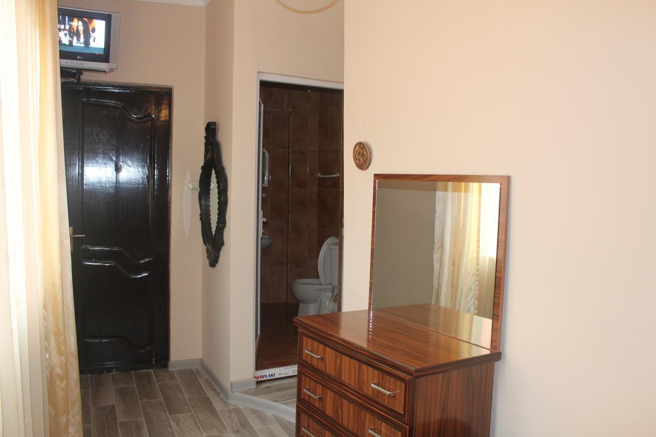 Deluxe Guest House Kvariati Εξωτερικό φωτογραφία