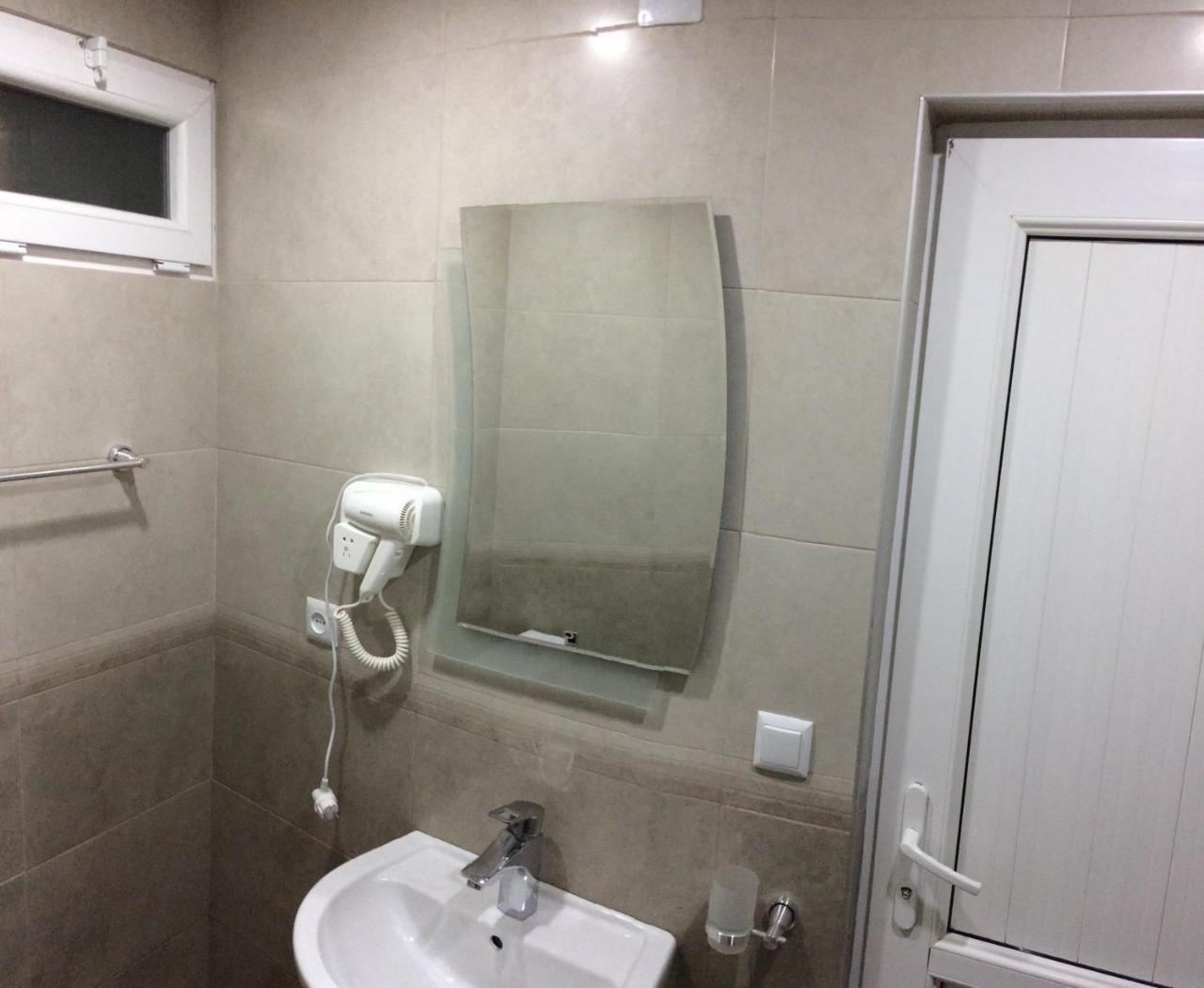 Deluxe Guest House Kvariati Εξωτερικό φωτογραφία