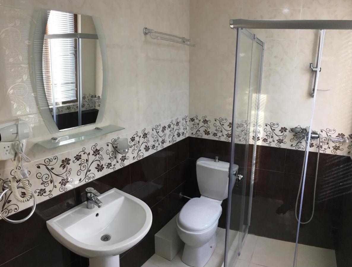 Deluxe Guest House Kvariati Εξωτερικό φωτογραφία