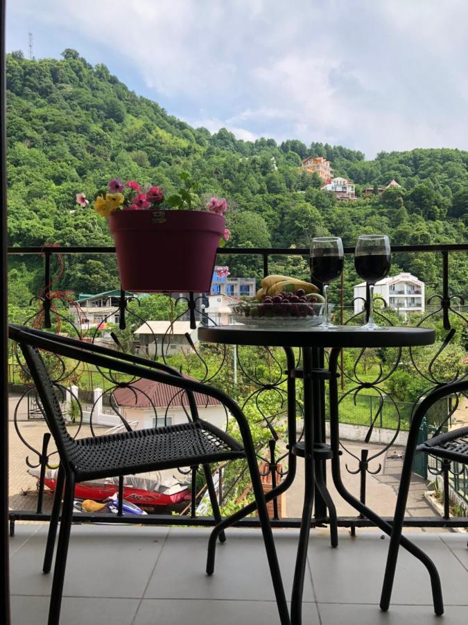 Deluxe Guest House Kvariati Εξωτερικό φωτογραφία